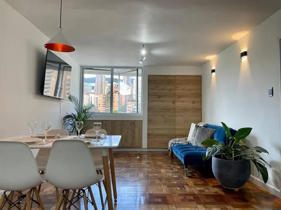 Modern Apartment-1 Block From El Poblado Park Medellin Apartment