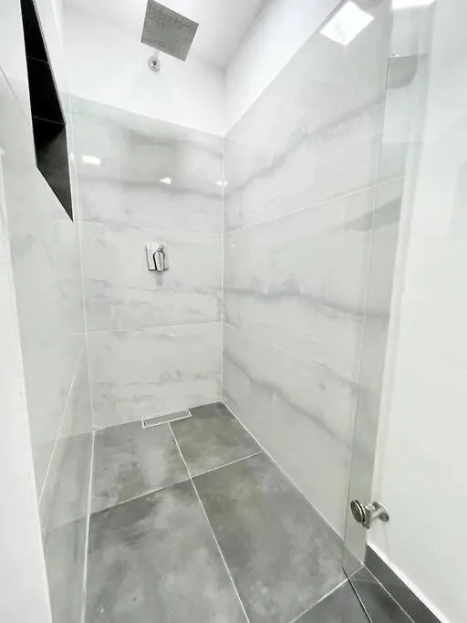 Modern Apartment-1 Block From El Poblado Park Medellin 0*,  Colombia